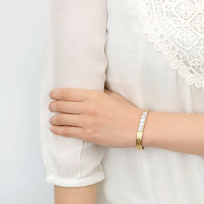 シルバーバングル