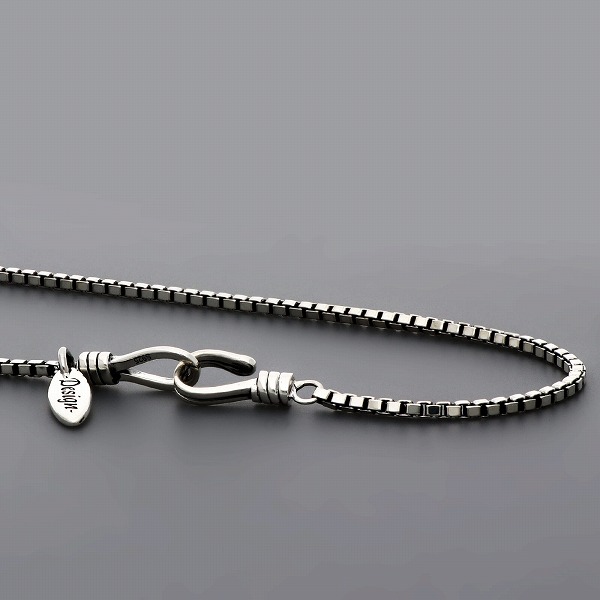 シルバーネックレス