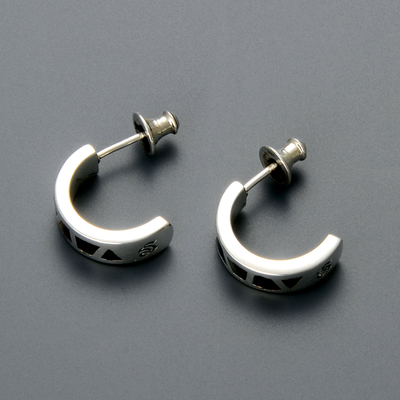 シルバーピアス