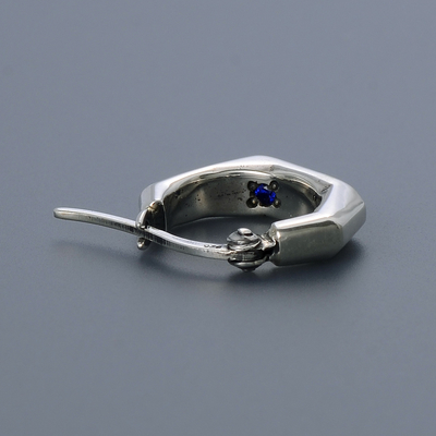 シルバーピアス