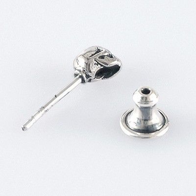 シルバースタッドピアス(片耳用)