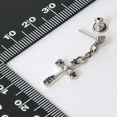 シルバースタッドピアス(片耳用)