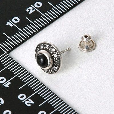 シルバースタッドピアス(片耳用)