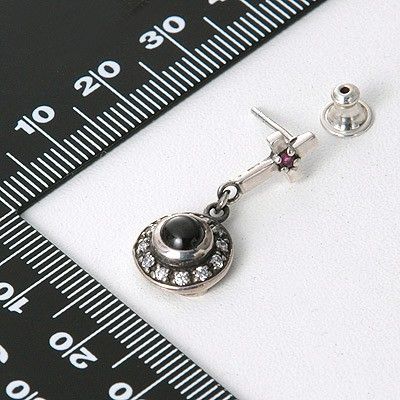 シルバースタッドピアス(片耳用)