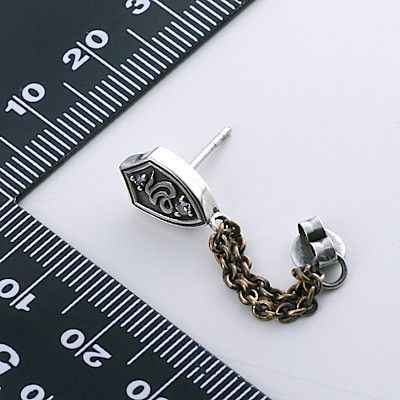 シルバースタッドピアス(片耳用)