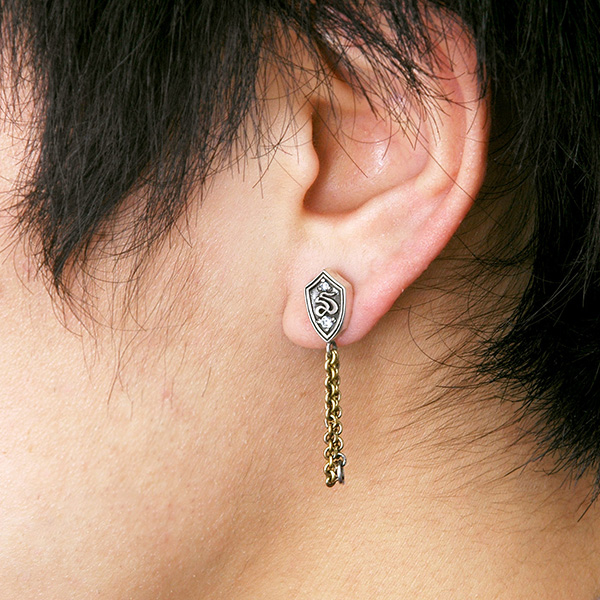 シルバースタッドピアス(片耳用)