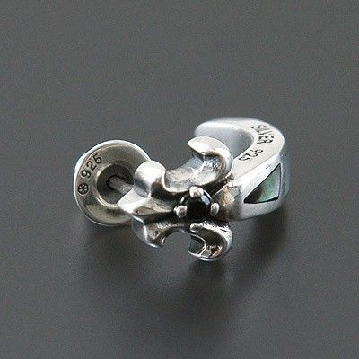 シルバースタッドピアス(片耳用)