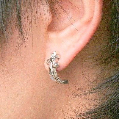 シルバースタッドピアス(片耳用)