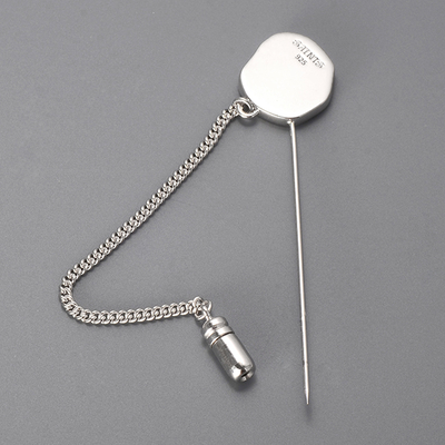 ブラスブローチ