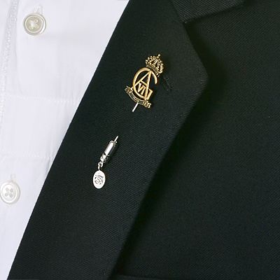 シルバーピンブローチ