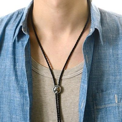 シルバーループタイ