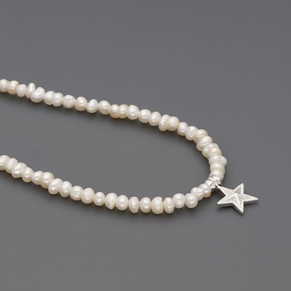 淡水パールネックレス
