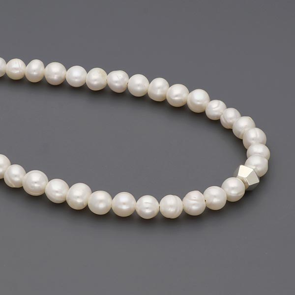 淡水パールネックレス