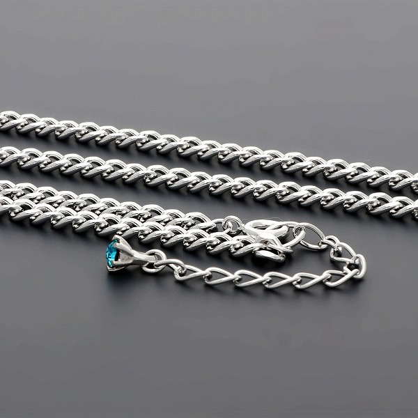 チェーンネックレス