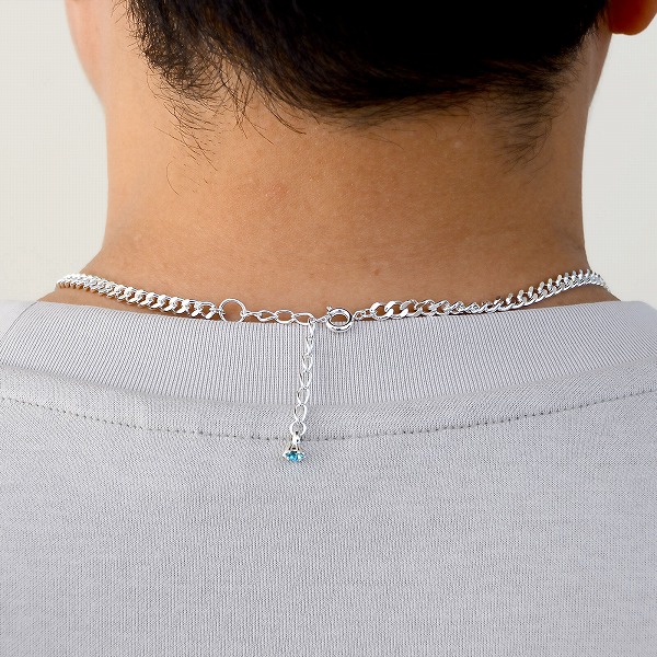 チェーンネックレス