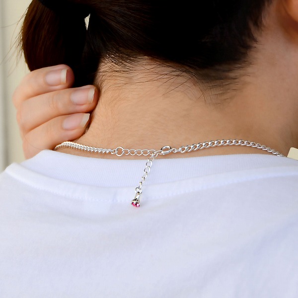 チェーンネックレス