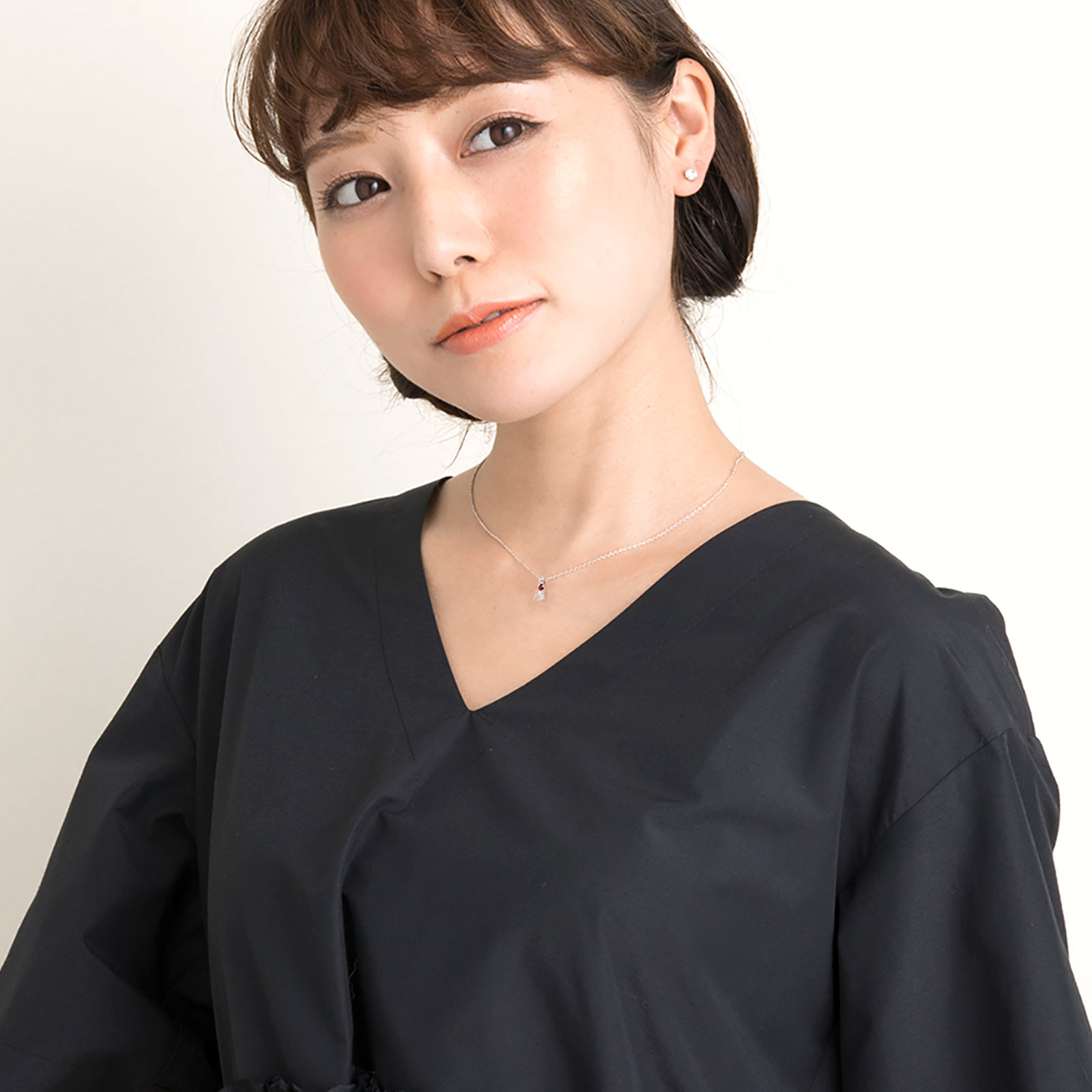 シルバーネックレス