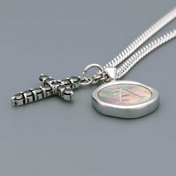 シルバーネックレス