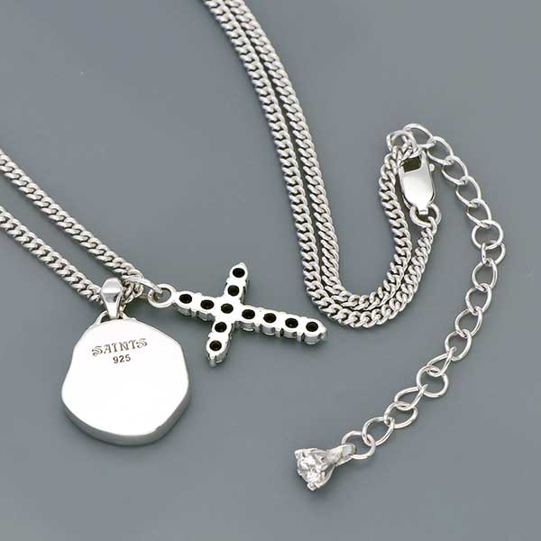 シルバーネックレス