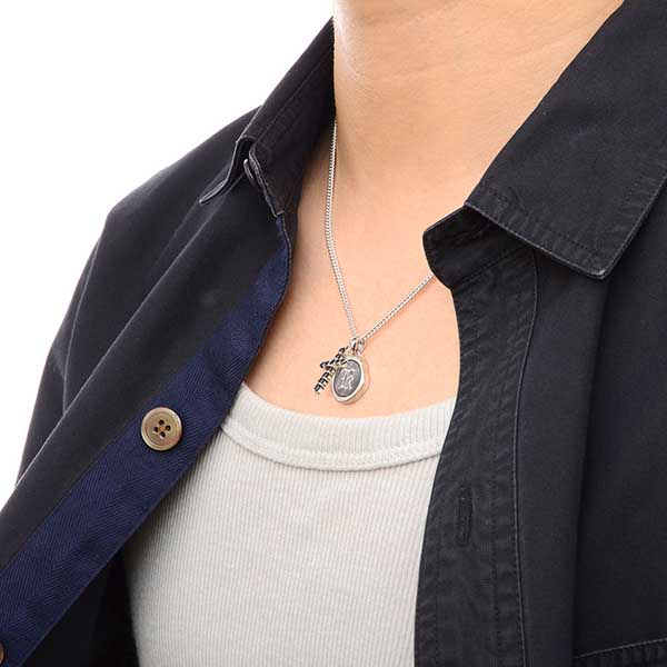 シルバーネックレス