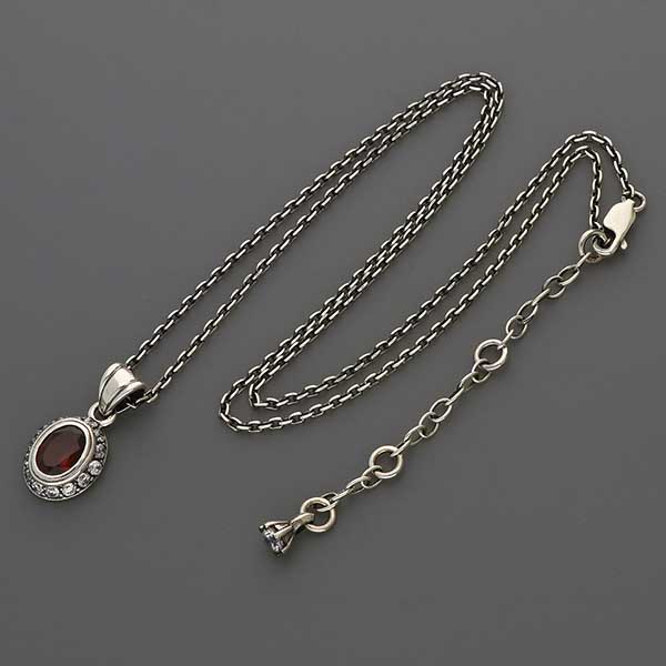 シルバーネックレス