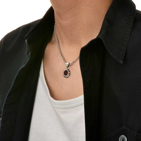 シルバーネックレス