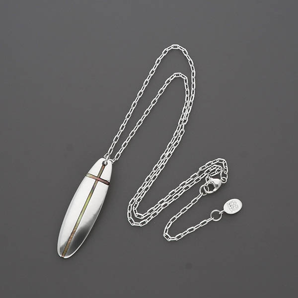 シルバーネックレス