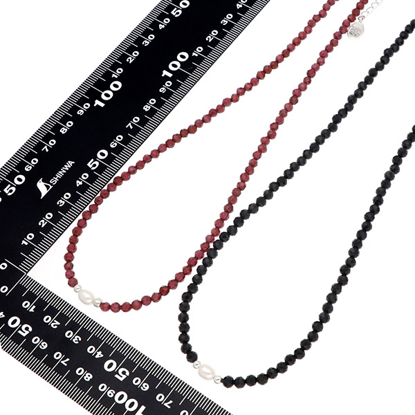 ビーズペアネックレス