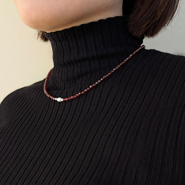 ビーズペアネックレス