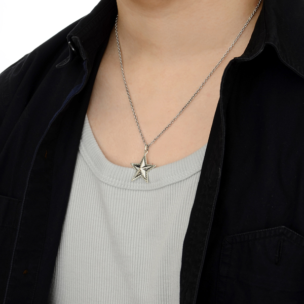 シルバーネックレス