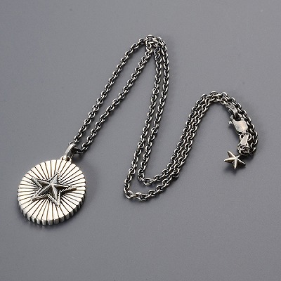 シルバーネックレス