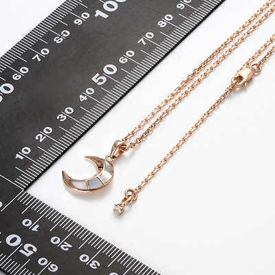 シルバーネックレス