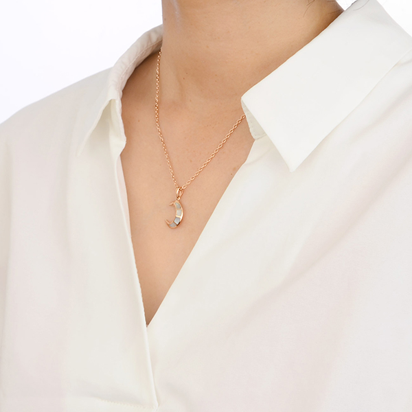 シルバーネックレス