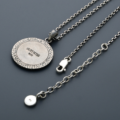 シルバーネックレス