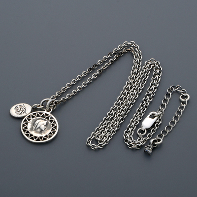 シルバーネックレス