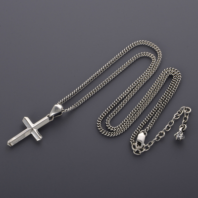 シルバーネックレス