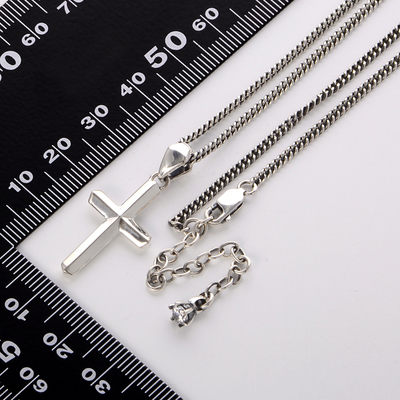 シルバーネックレス