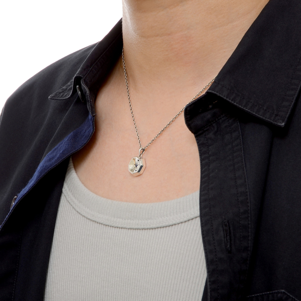 シルバーネックレス