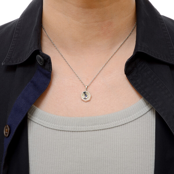 シルバーネックレス