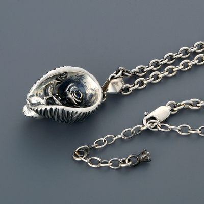 シルバーネックレス