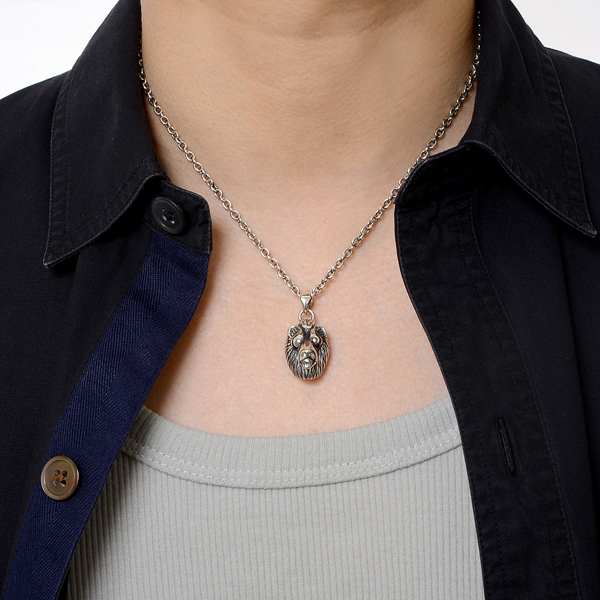 シルバーネックレス