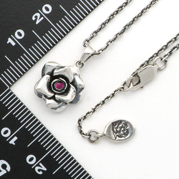 シルバーネックレス