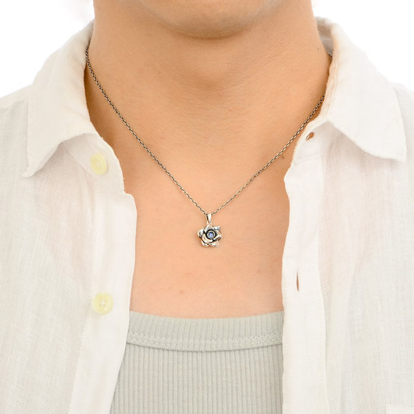 シルバーネックレス