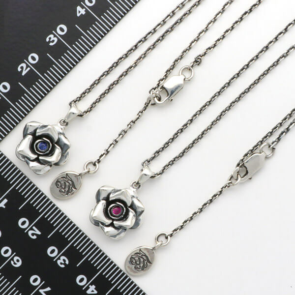 シルバーペアネックレス