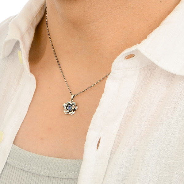 シルバーペアネックレス