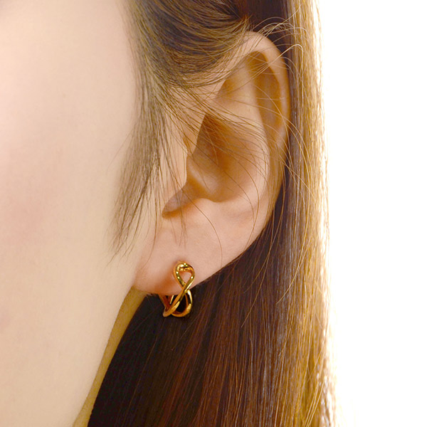 シルバーピアス