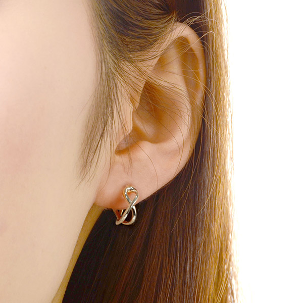 シルバーピアス