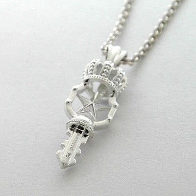 シルバーネックレス
