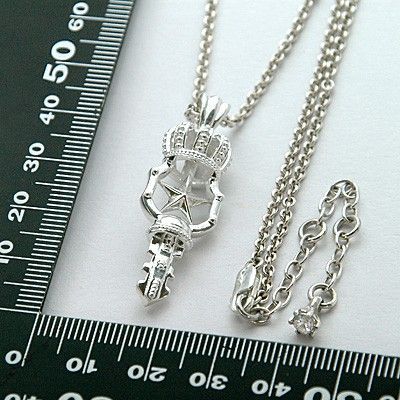 シルバーネックレス