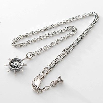シルバーネックレス